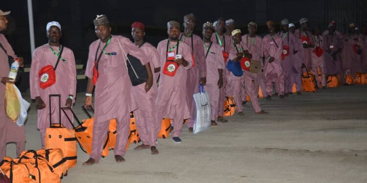 2026 Hajj: 6th batch of Kano pilgrims depart for Jeddah
