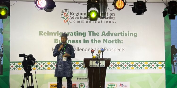 Advertising industry facing enormous challenges, practitioners lament
