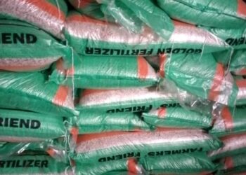 Food security: LG Chair. slashes fertilizer price to N18k